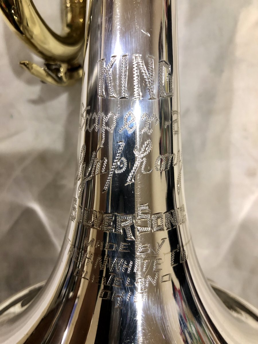 Engraved bell of the 1962 King Super-20 SilverSonic