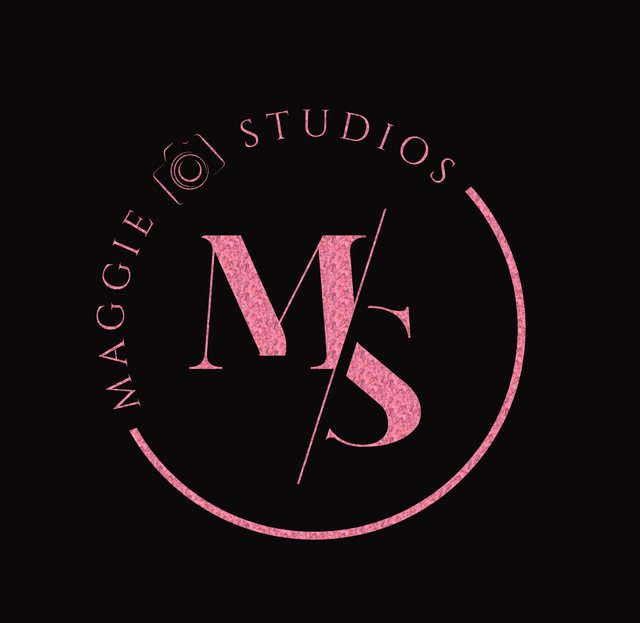 Maggie Studios logo